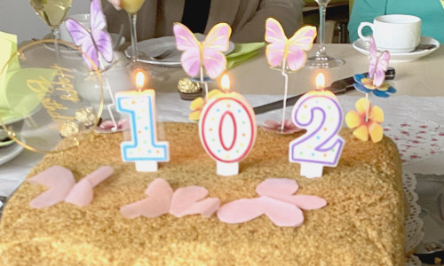 102. Geburtstag